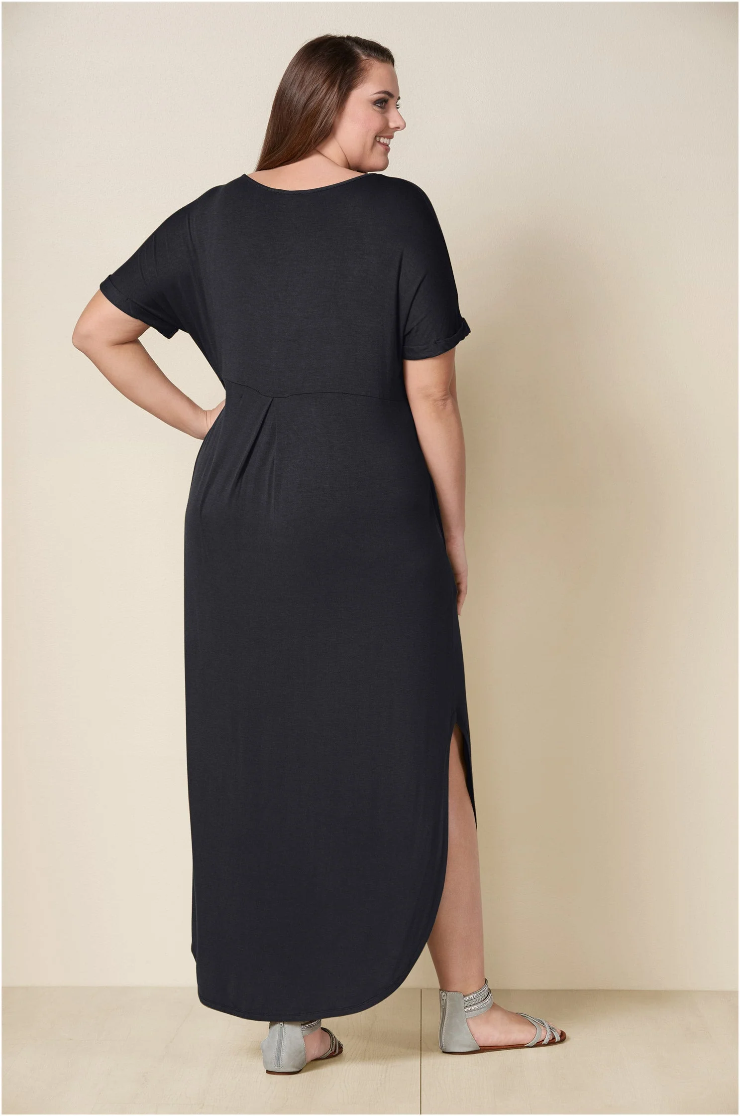 Casual T-Shirt Maxi Dress - Black - Image 7