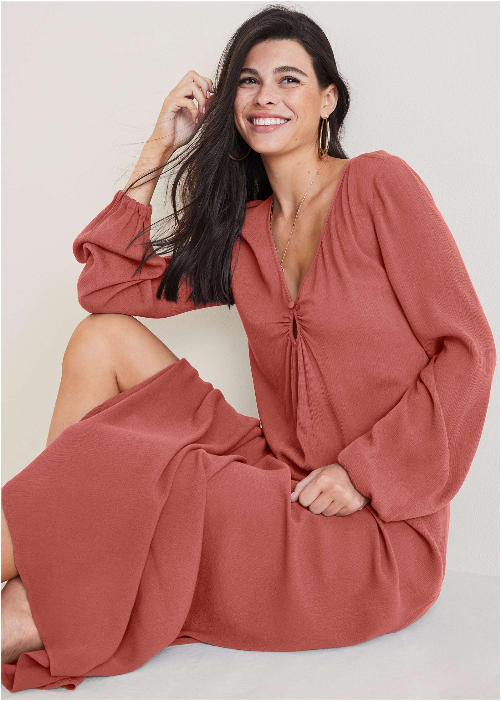 Keyhole Maxi Dress - Mineral Red - Image 5